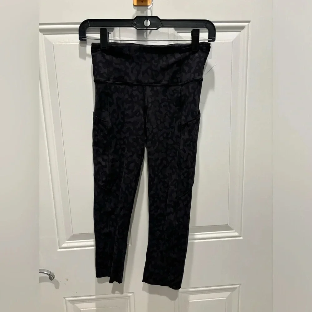 Lululemon Fast and Free Crop II 19